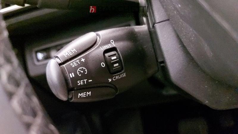 Peugeot 5008 2ª SERIE BLUEHDI 130 EAT8 S&S ALLURE