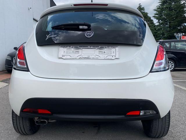 LANCIA Ypsilon 1.2 69 CV 5 porte Silver