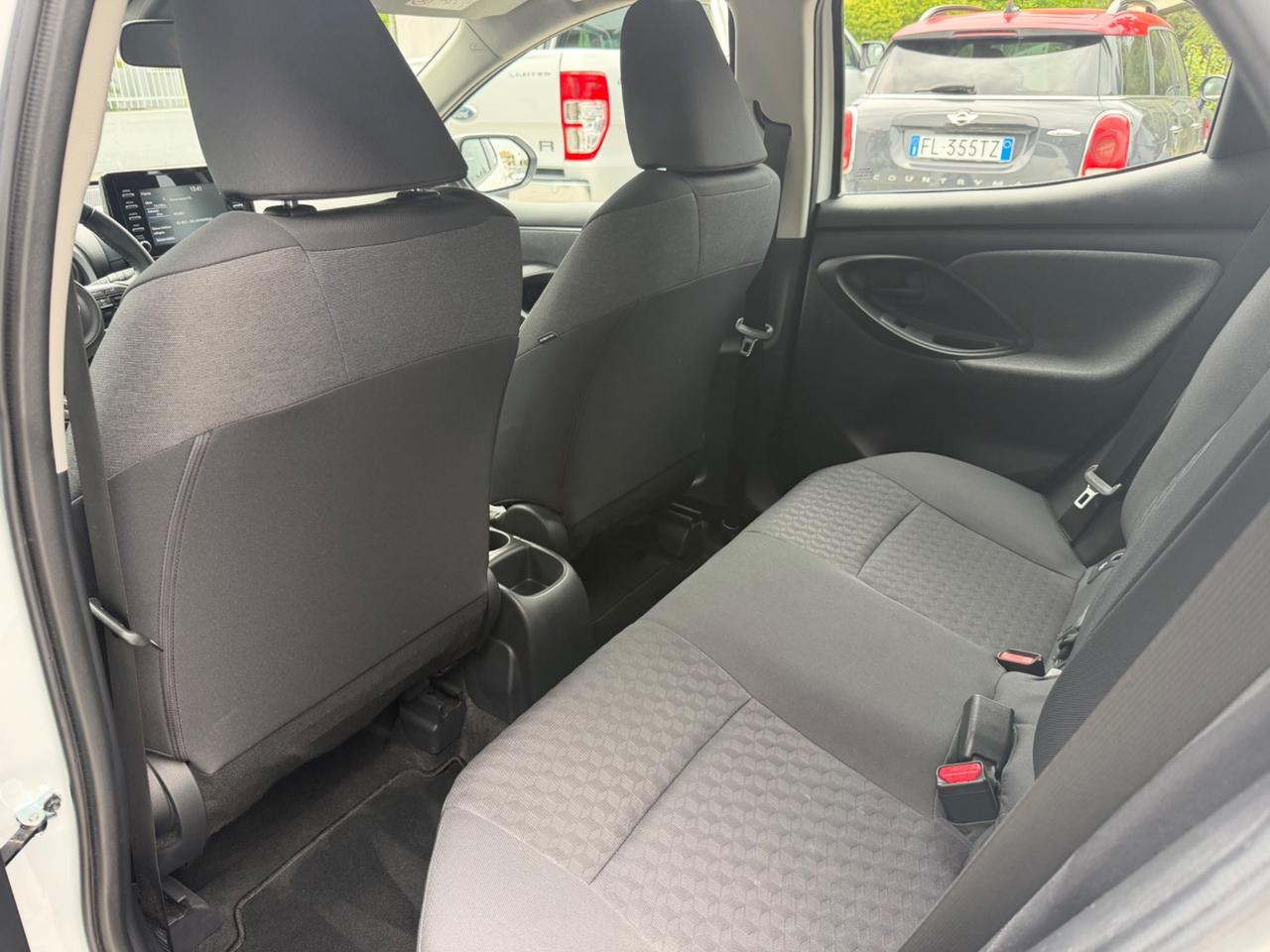 Toyota Yaris 1.0 5 porte Trend