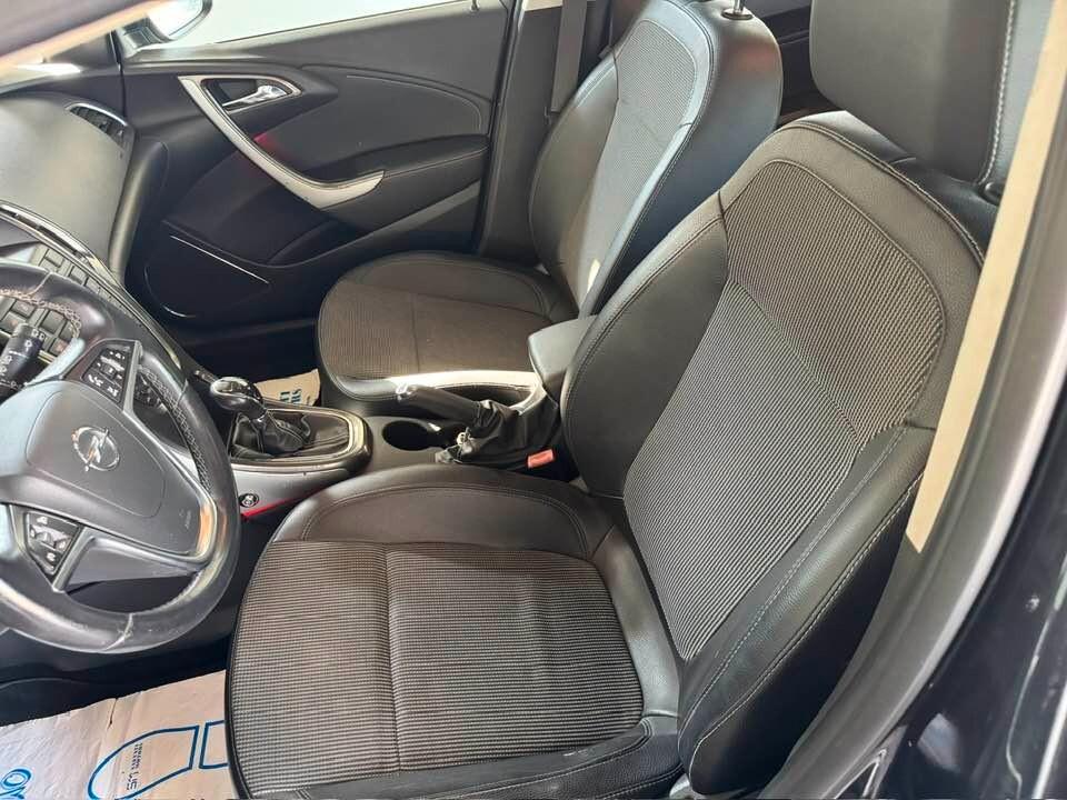 Opel Astra 1.4 Turbo 140CV 5 porte GPL Tech Cosmo