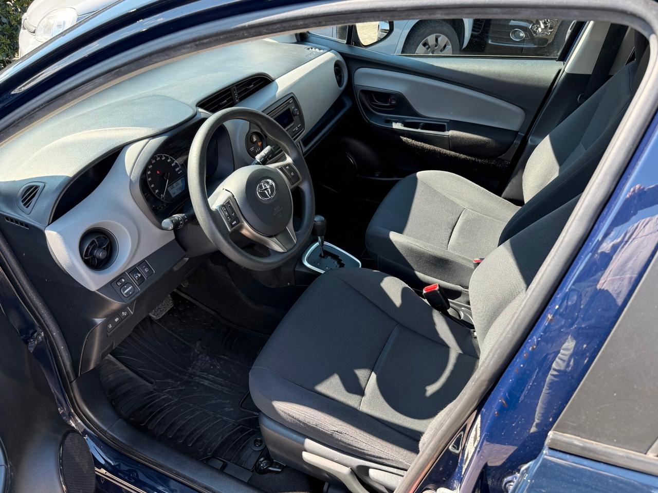 Toyota Yaris 1.5 Hybrid 5 porte Active