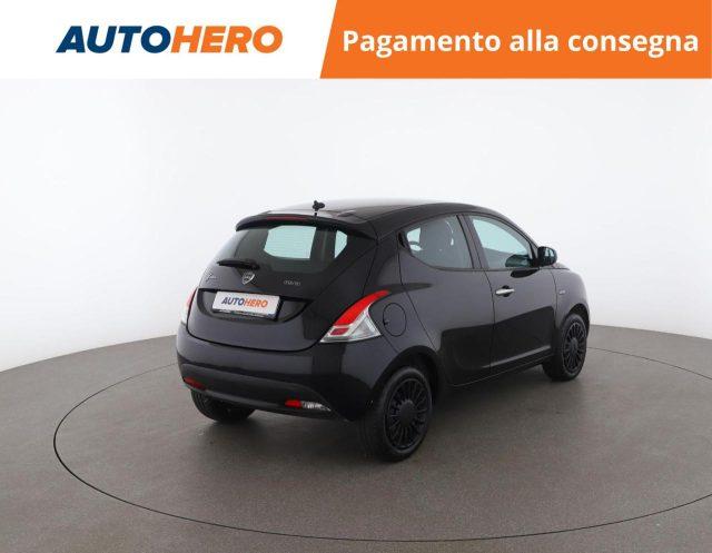 LANCIA Ypsilon 1.0 FireFly 5 porte S&S Hybrid Silver
