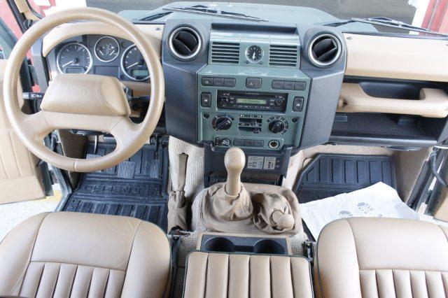 LAND ROVER Defender 90 2.4 TD4 INTROVABILE!!! PELLE/6 POSTI
