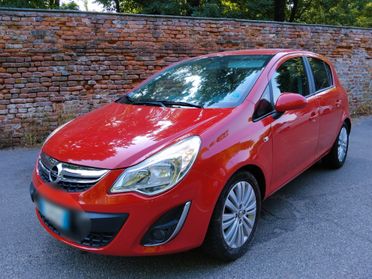 Opel Corsa 1.2 5 porte Ecotec automatica