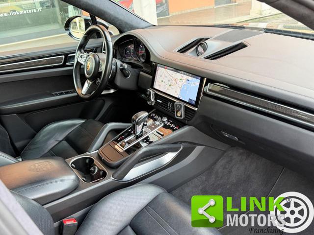PORSCHE Cayenne Coupè 4.0 V8 Turbo 550 CV Tiptronic S