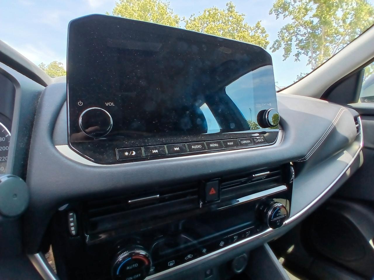 Nissan Qashqai MHEV 140 CV Business