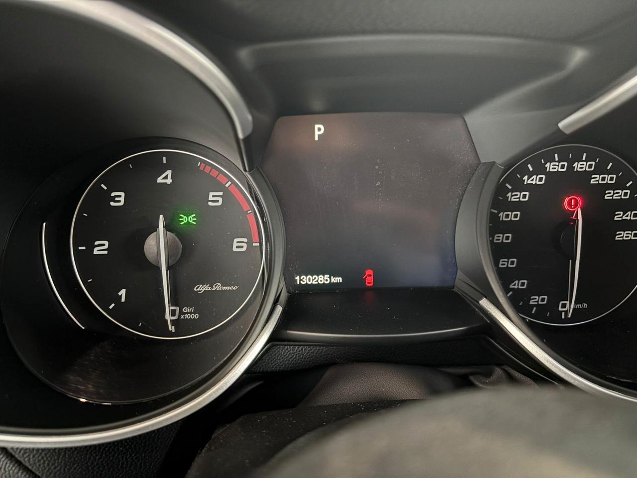 Alfa Romeo Stelvio 2.2 Turbodiesel 210 CV AT8 Q4 Executive