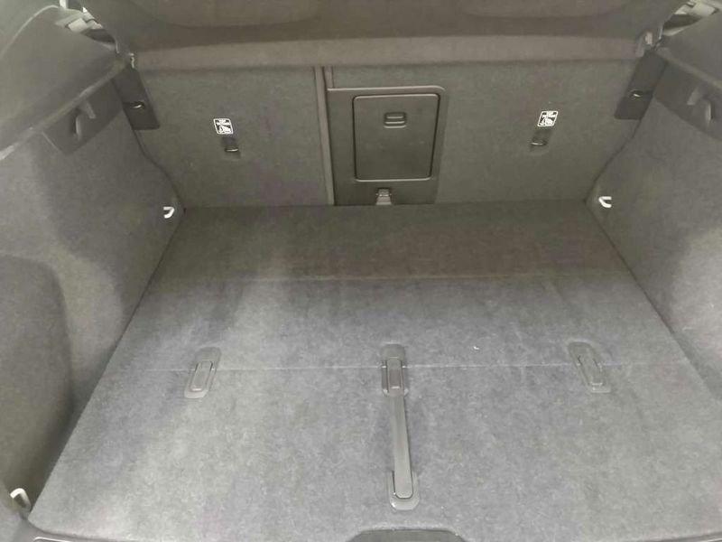Volvo XC40 2.0 b3 Core auto
