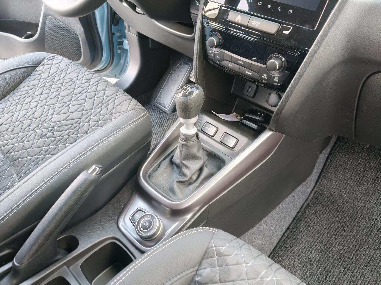 SUZUKI VITARA 1.4 IBRIDA ALLGRIP 4X4 MANUALE BICOLORE