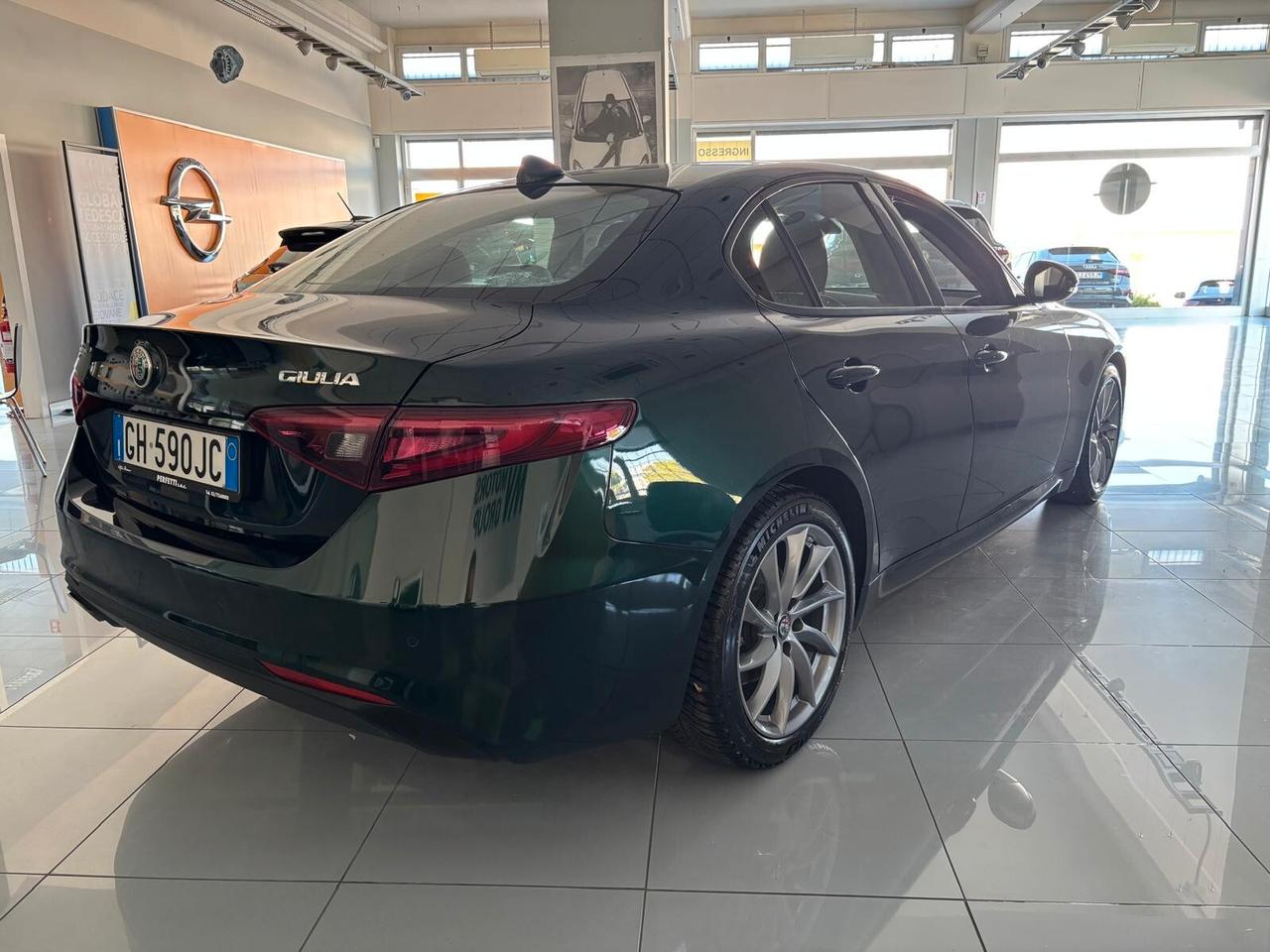 Alfa Romeo Giulia 2.2 Turbodiesel 160 CV AT8 Business