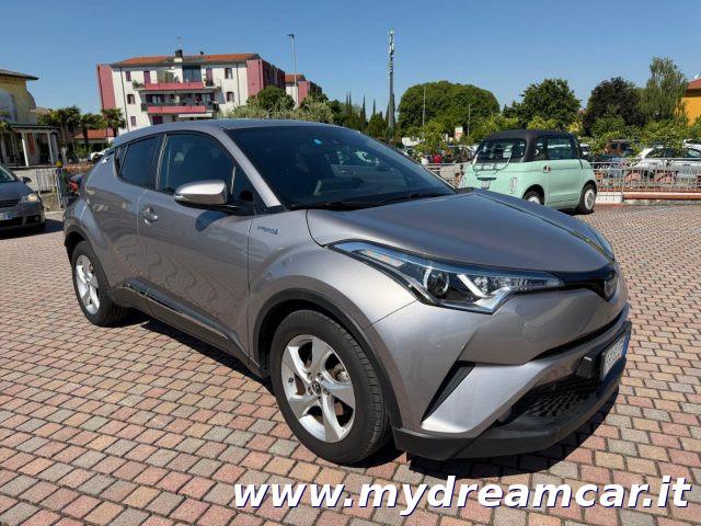 TOYOTA C-HR 1.8 Hybrid E-CVT Business