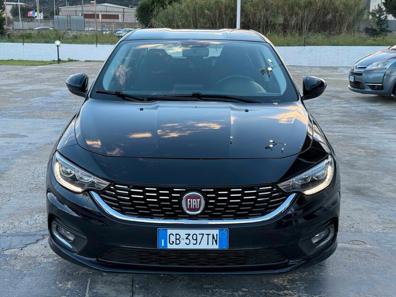 Fiat Tipo 1.6 Mjt 4 porte Mirror