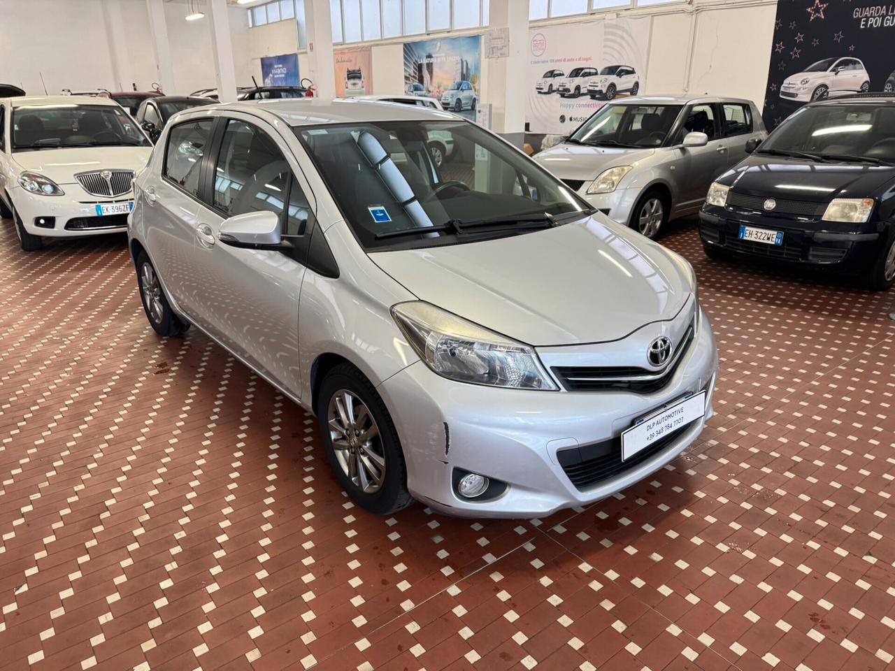 Toyota Yaris 1.0 5 porte Active - UNICO PROPRIETARIO