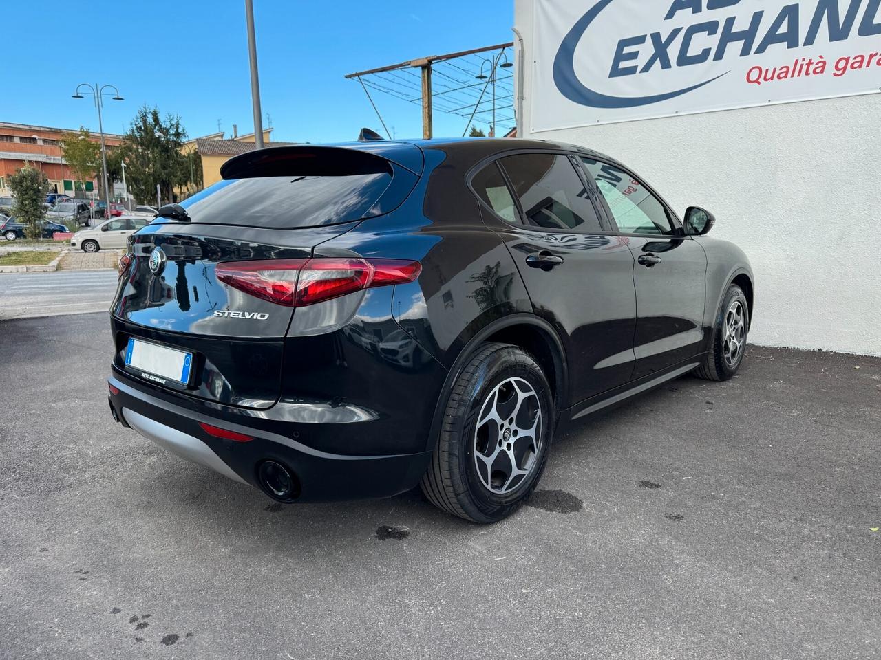 Alfa Romeo Stelvio 2.2 Turbodiesel 160 CV AT8 RWD Business