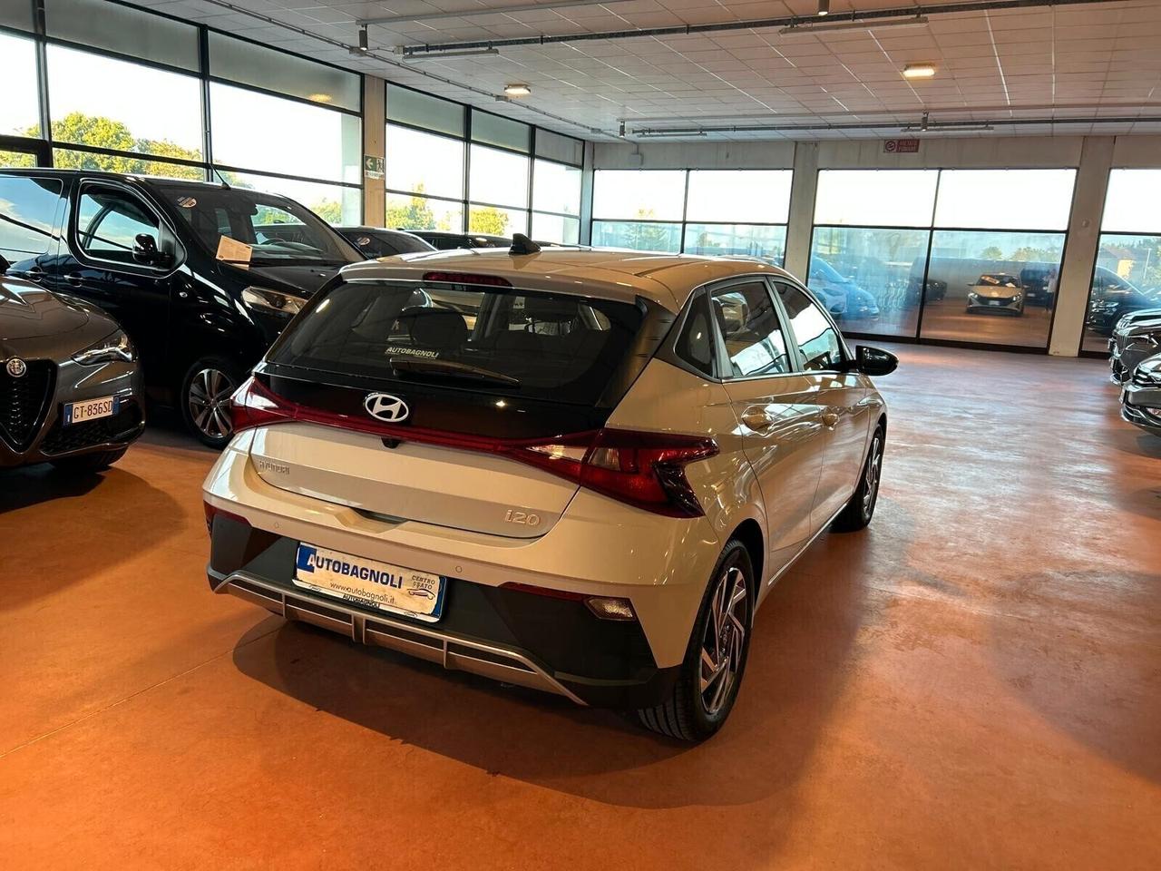 Hyundai i20 CONNECTLINE 1.2 MPI MT KM 0