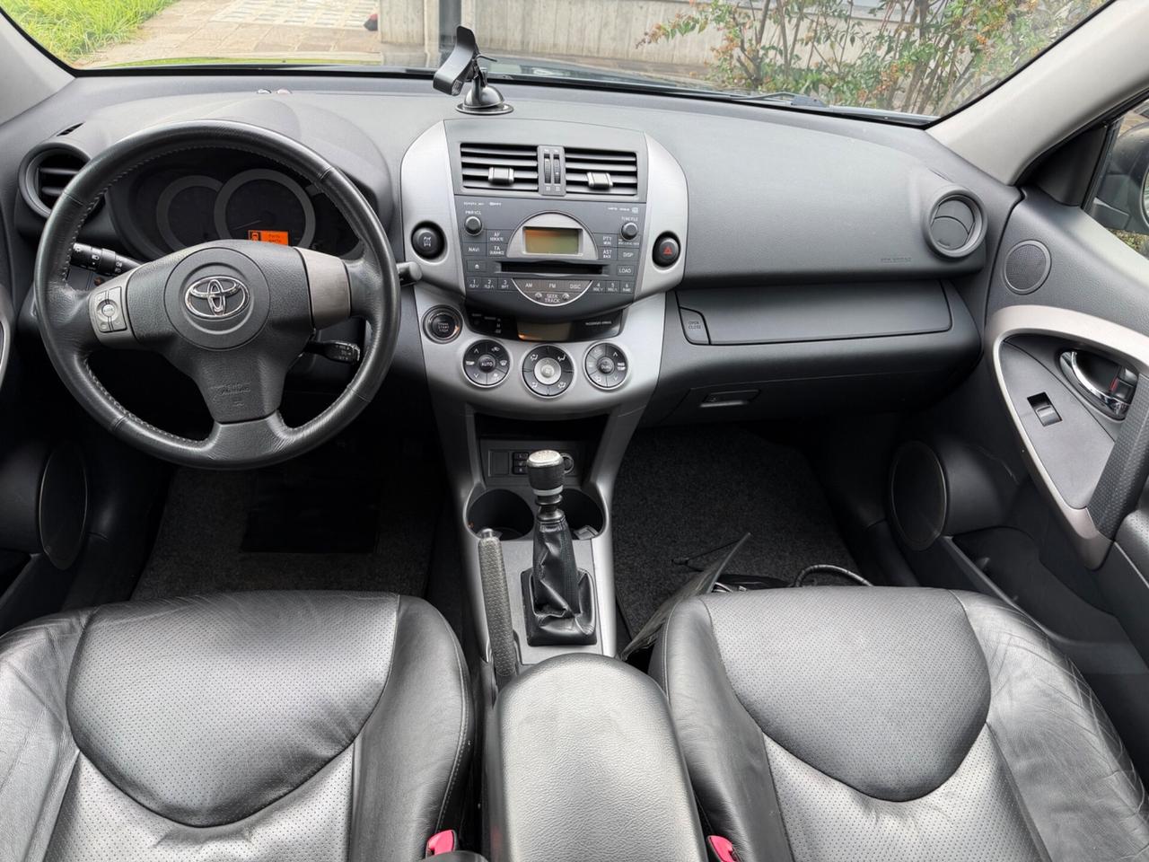 Toyota RAV 4 RAV4 2.2 D-4D 136 CV Sol