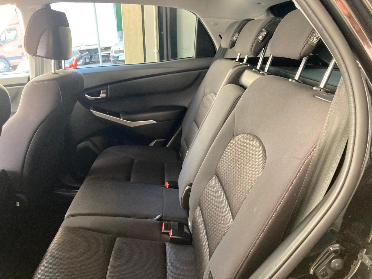 Ssangyong Korando 2.0 GPL - PERFETTA - 2015