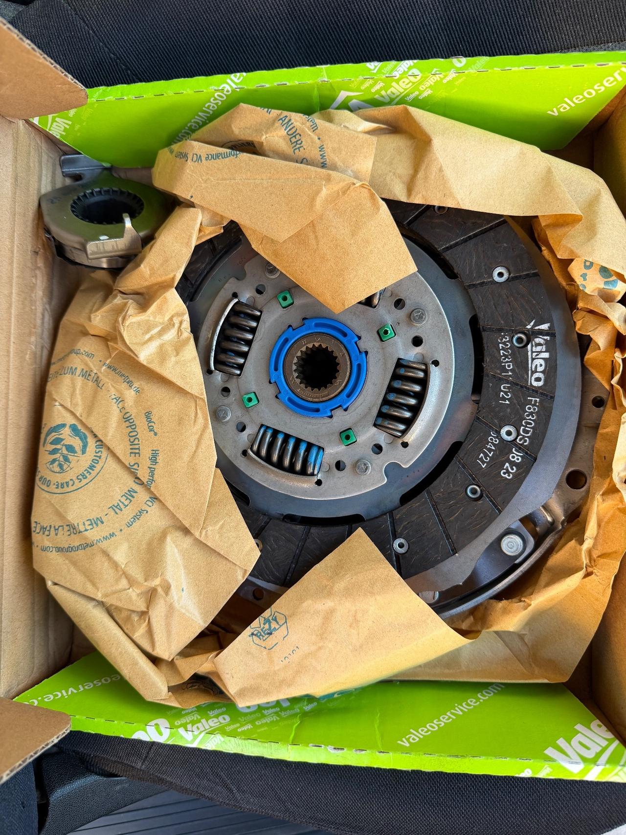 Fiat Grande Punto 1.3 MJT 75 CV- FRIZIONE NUOVA