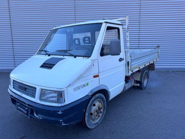 IVECO Daily 35.8 2.5 Diesel RIBALTABILE TRILATERALE GEMELLATO