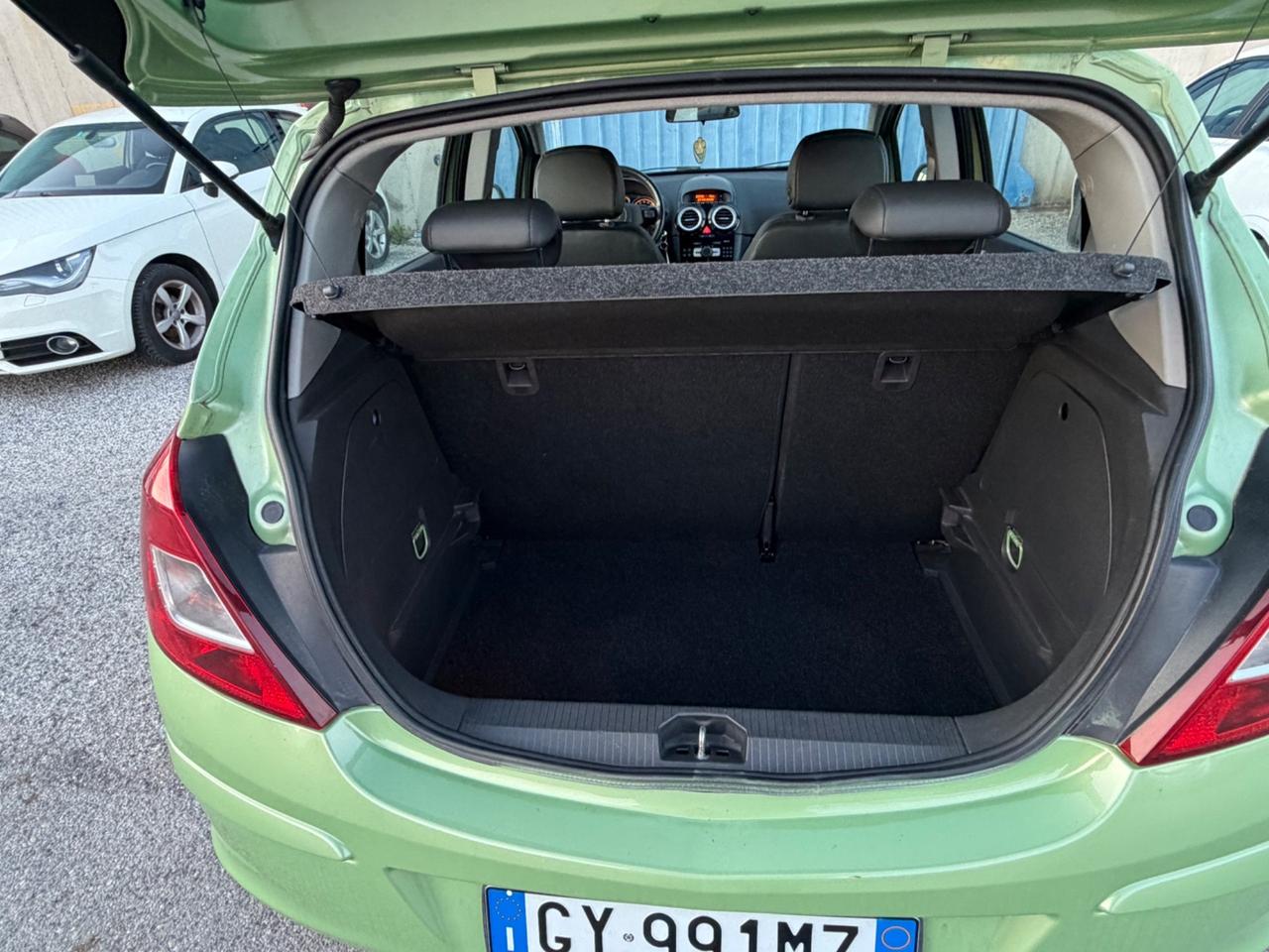 Opel Corsa 1.2 5 porte Easytronic Enjoy