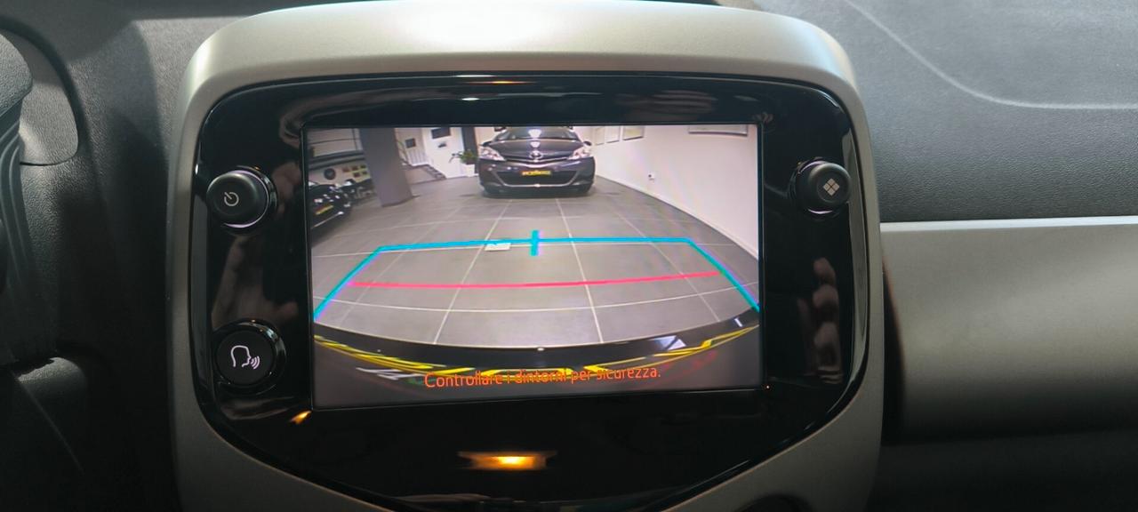 Toyota Aygo Connect 1.0 VVT-i 72 CV unipro ok neopatentati