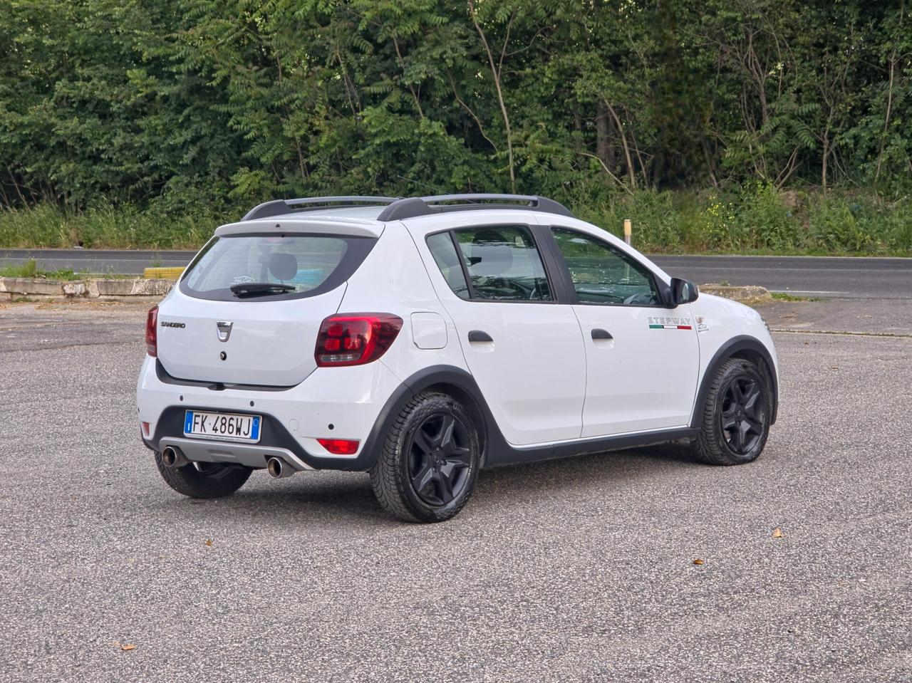 Dacia Sandero 0.9 TCe 12V T-GPL 90CV S&S Serie Speciale Brave 2017-E6 Manuale NEO