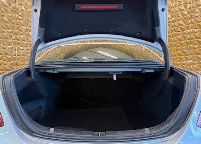 Mercedes-benz E 220 d Auto Sport