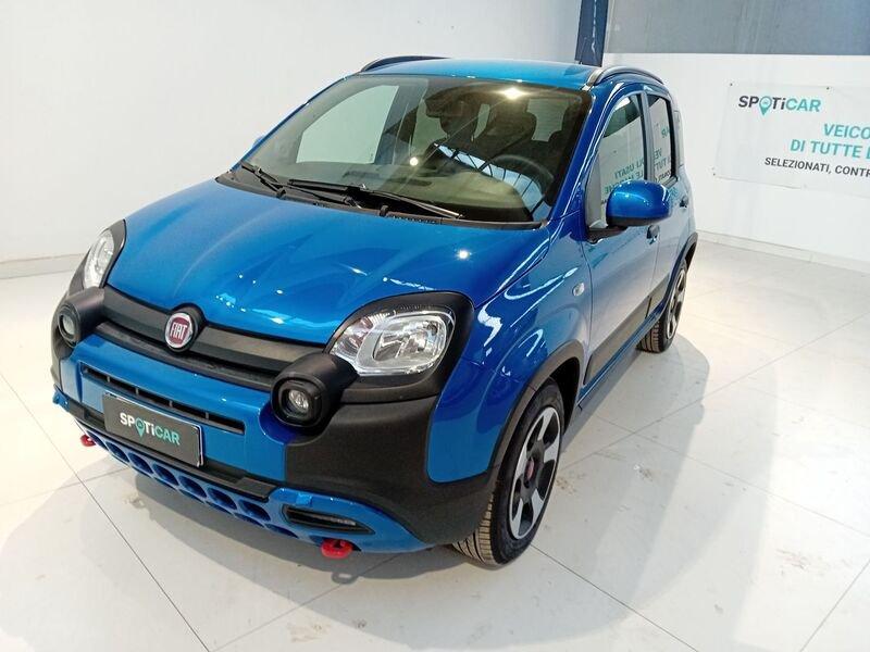 FIAT Panda 1.0 FireFly S&S Hybrid City Cross