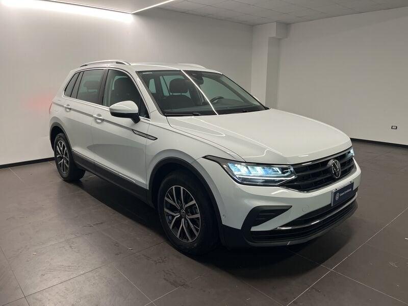 Volkswagen Tiguan Nuova Life 1.5 TSI ACT 110 kW (150 CV) DSG