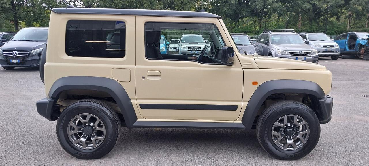 Suzuki Jimny 1.5 4AT Top