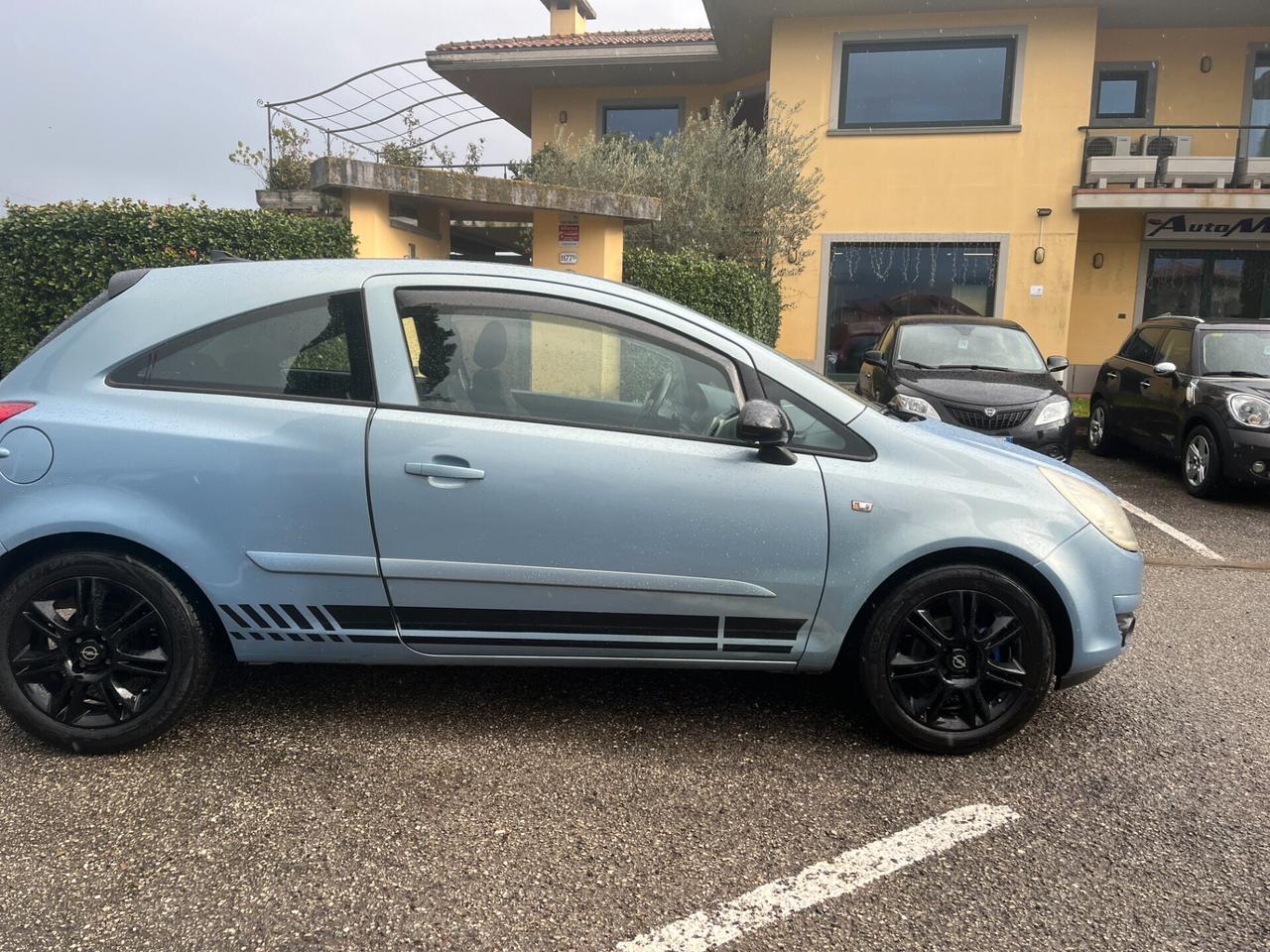 Opel Corsa 1.2 3 porte Sport