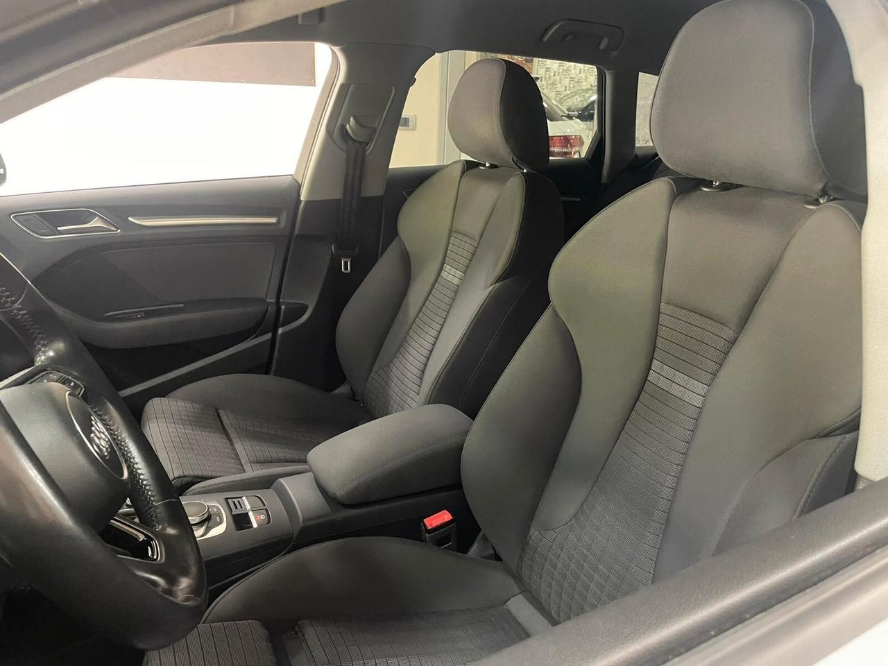 Audi A3 SPB 1.6 TDI 116 CV S tronic Sport