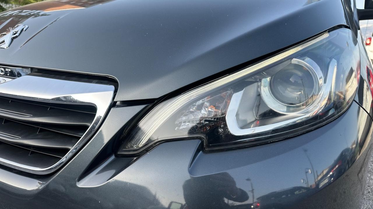 Peugeot 108 VTi 68 5 porte Allure TOP!