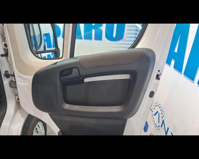 FIAT Ducato Panorama 9 posti 30 CH1 2.3 mjt 140cv E6d-temp-DE