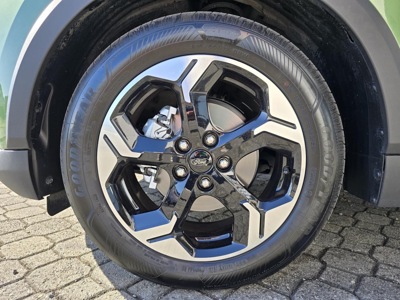 Ford Tourneo Courier 1.0 |ACTIVE|AUTOMATICO|UNIPRO