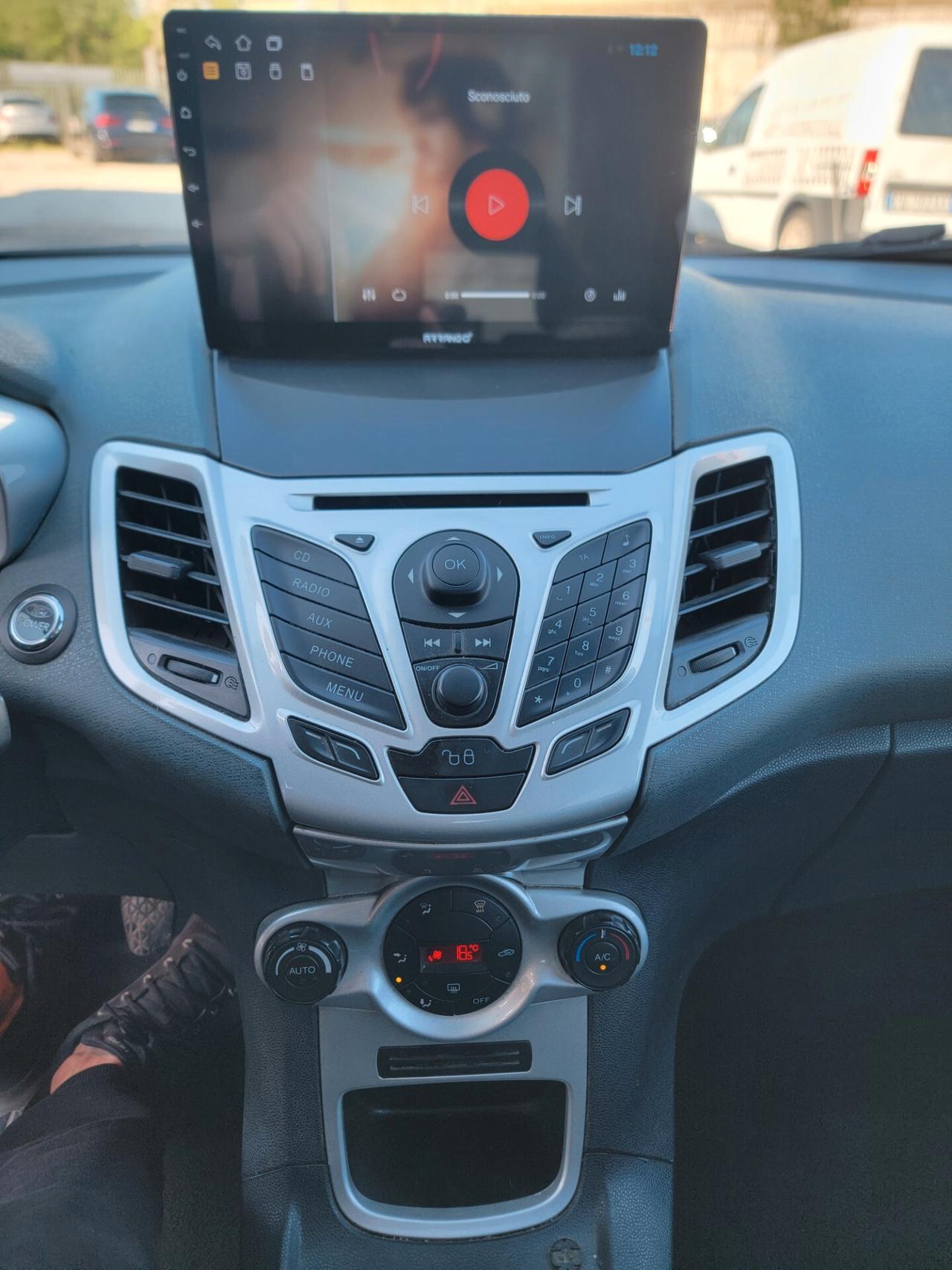 Ford Fiesta 1.4 TDCi 5p. Titanium GARANZIA