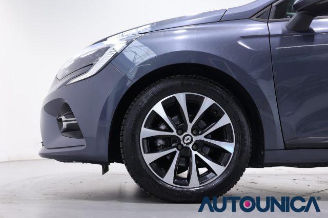 RENAULT Clio TCE 90 CV 5 PORTE BUSINESS FARI LED