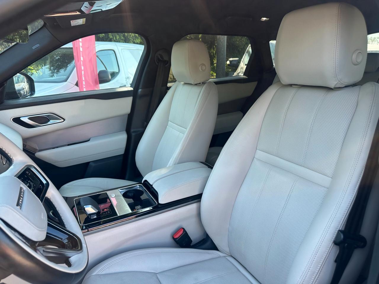 Land Rover Range Velar 2.0D I4 204 CV R-Dynamic SE