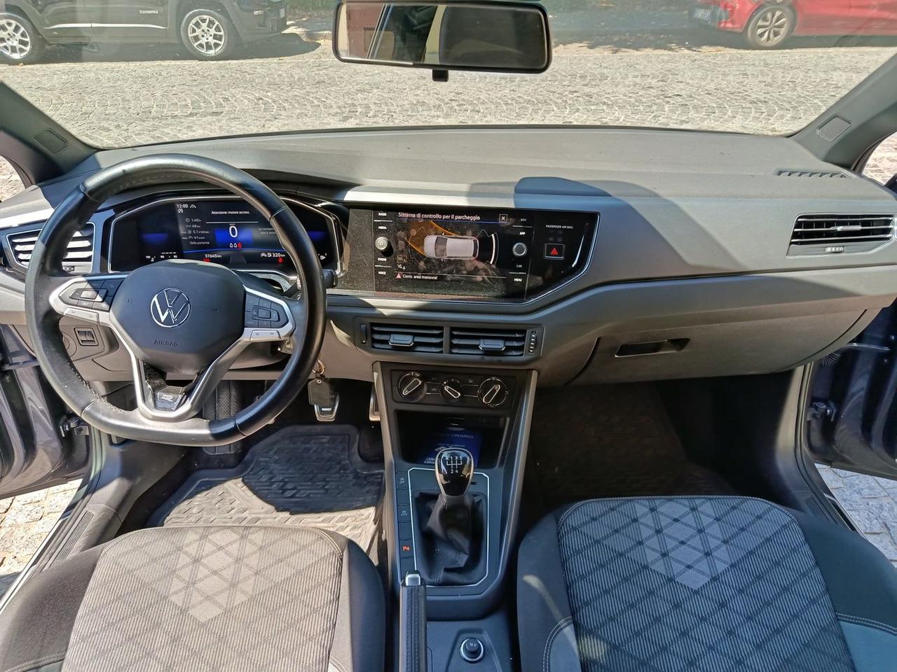 Volkswagen Polo R Line 1.0 TSI #11860