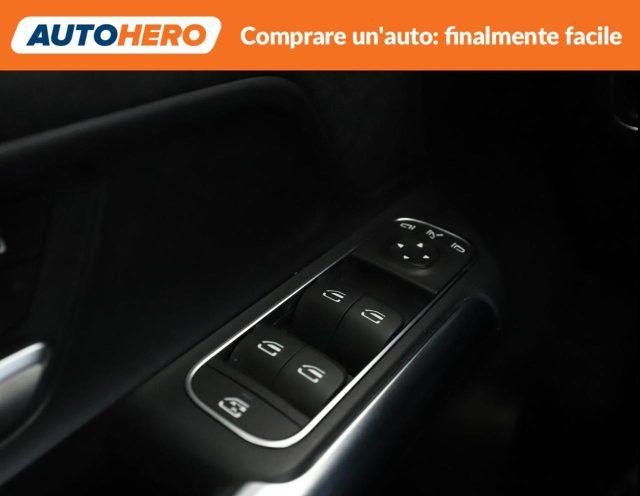 MERCEDES-BENZ GLA 200 Automatic 4Matic Premium