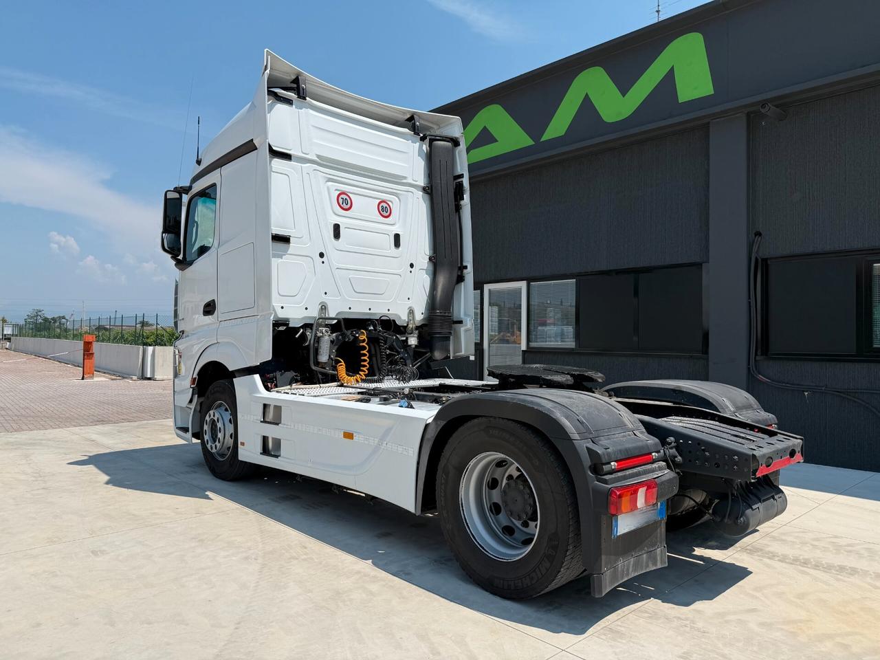 Mercedes Benz Actros 1845 ADR Retarder Euro6D Full-Spoiler