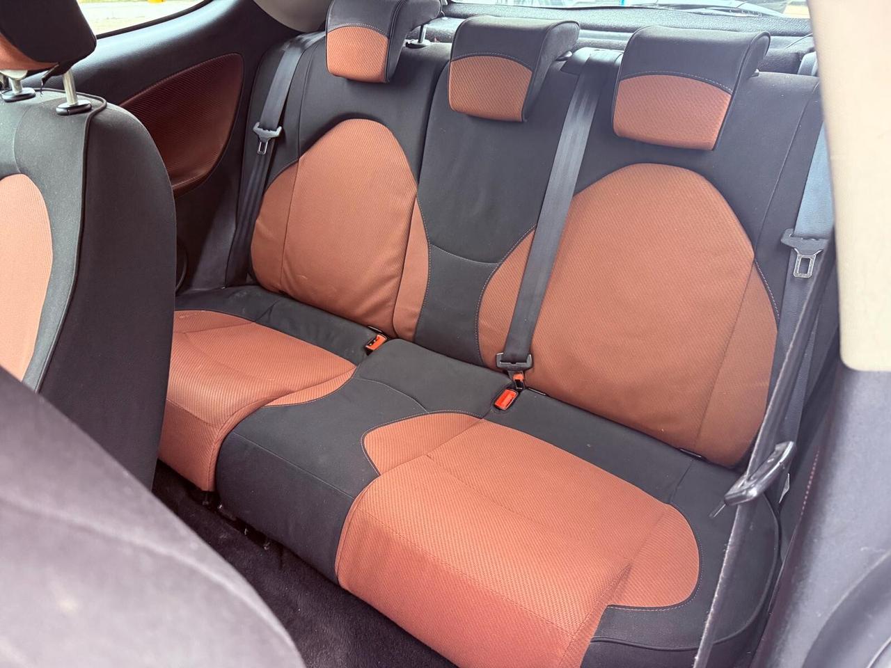 Alfa Romeo MiTo 1.4 105 CV M.air S&S Distinctive Sport Pack