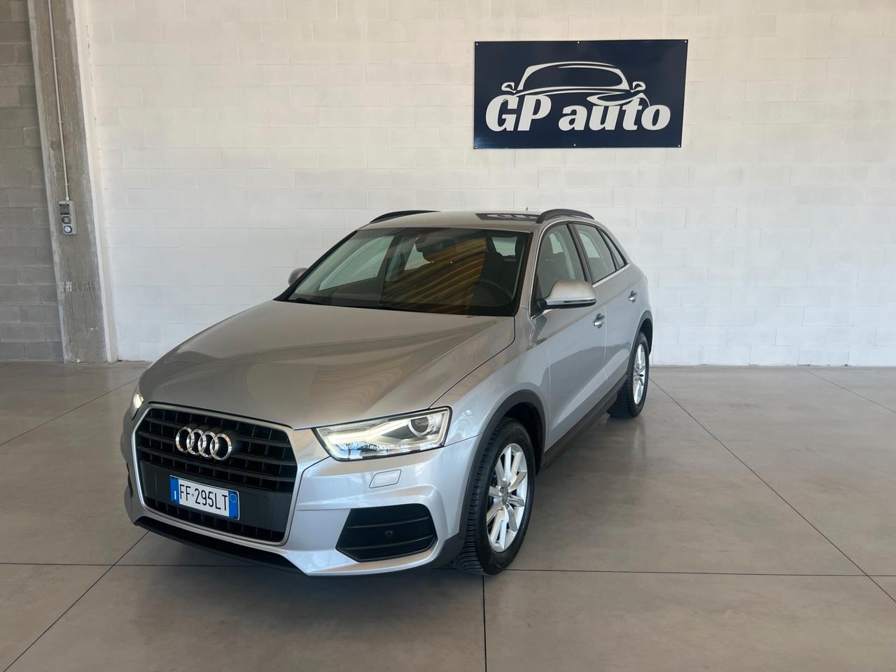 Audi Q3 2.0 TDI 120 CV Business ok neopatentati unico proprietario km 117.590