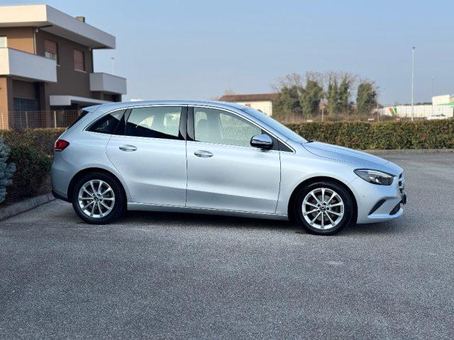 MERCEDES-BENZ B 180 d AUTOM SPORT PLUS *SERVICE MERCEDES*