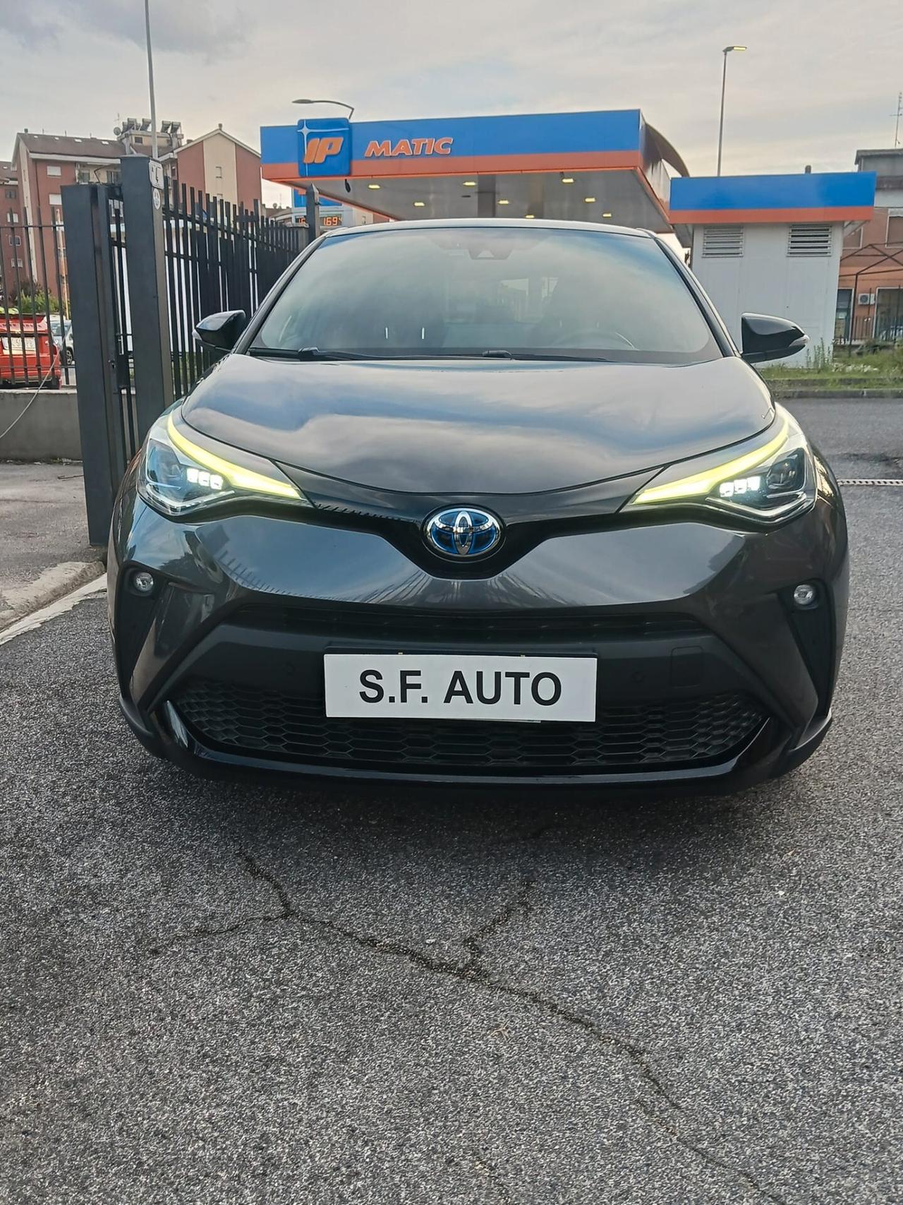 Toyota C-HR 2.0 Hybrid E-CVT Lounge