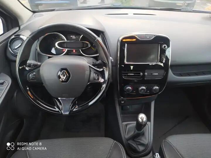 Renault Clio 1.5 dCi Costume National