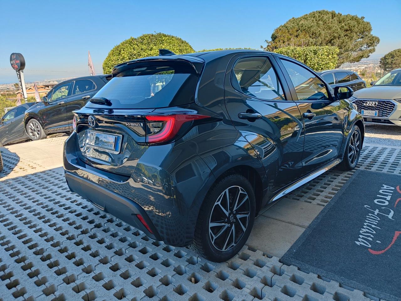 Toyota Yaris 1.5 Hybrid 5 porte Lounge