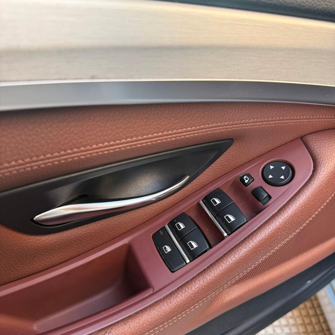 BMW Serie 5 520d Touring Futura