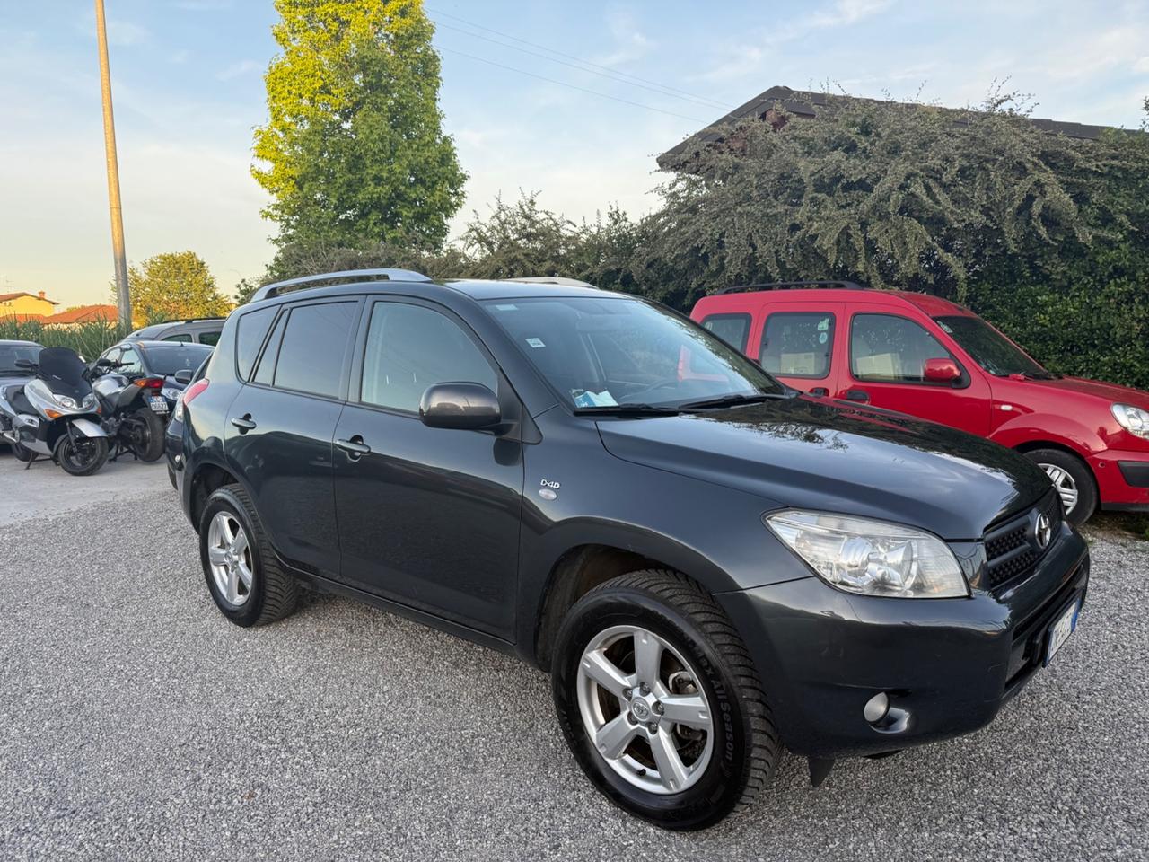 Toyota RAV 4 RAV4 2.2 D-4D 136 CV Luxury 4x4