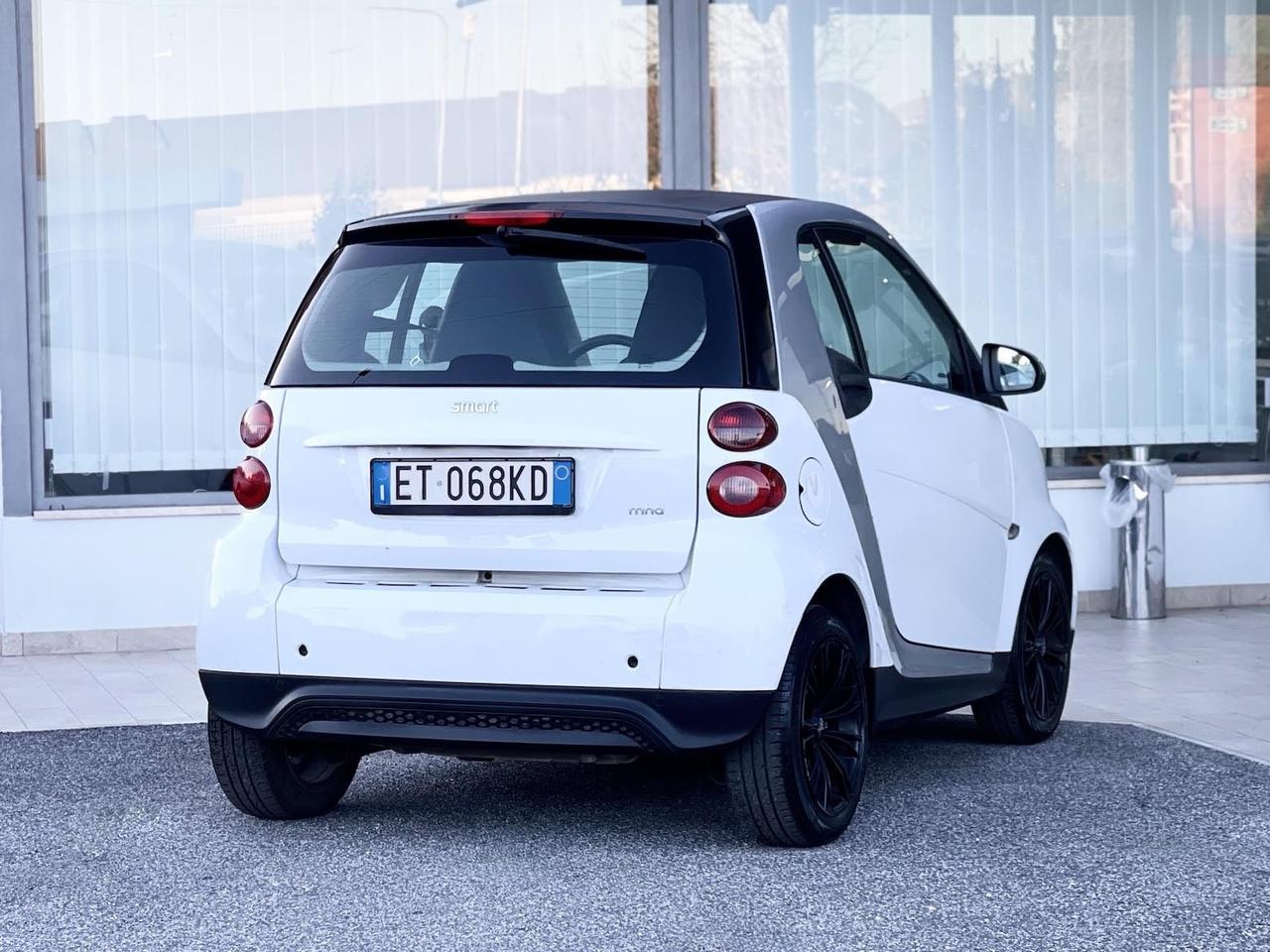 Smart ForTwo 1.0 Benzina 61CV Automatica! E5 Neo - 2013
